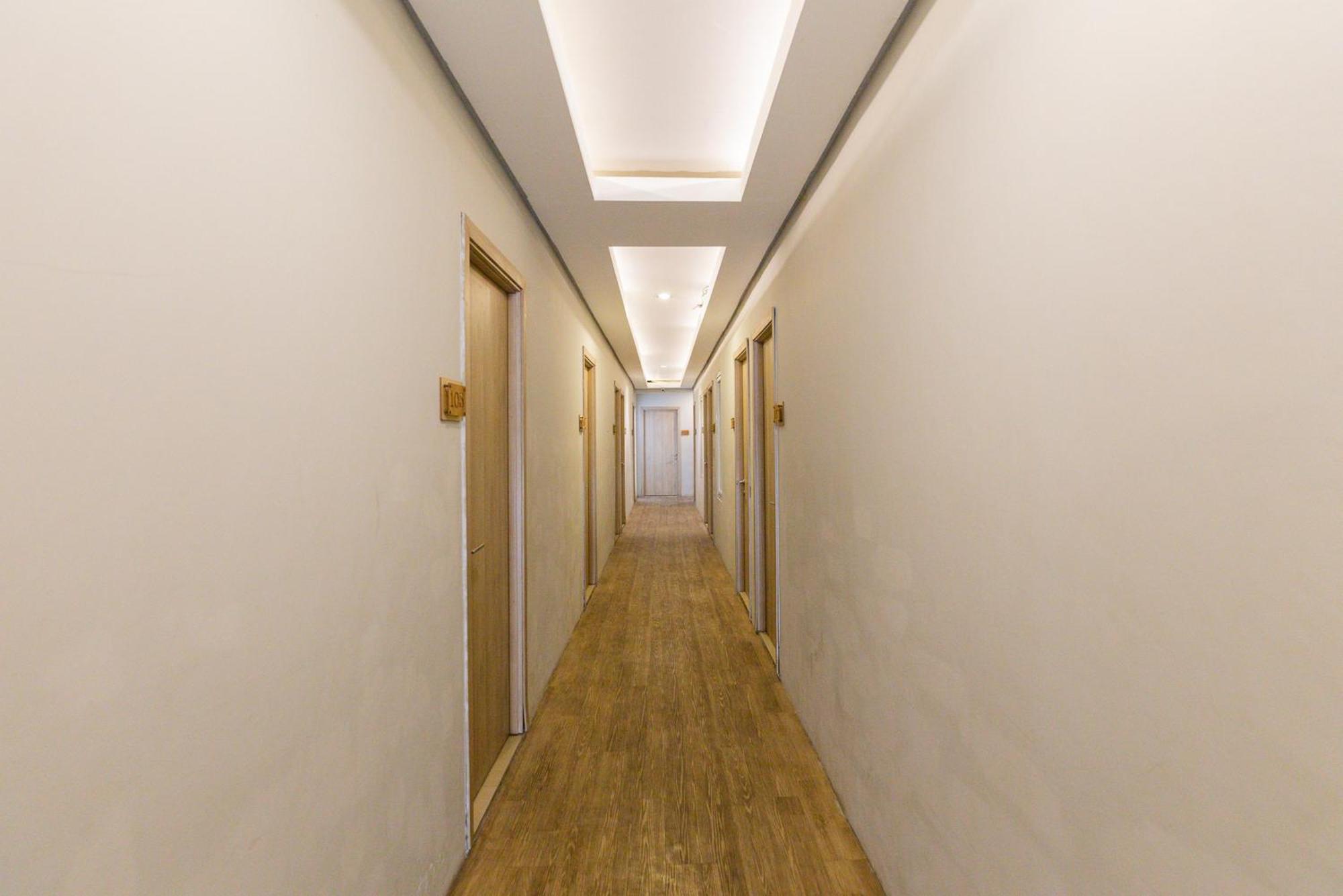 Reddoorz Plus Syariah Near Mall Pondok Indah Jacarta Exterior foto